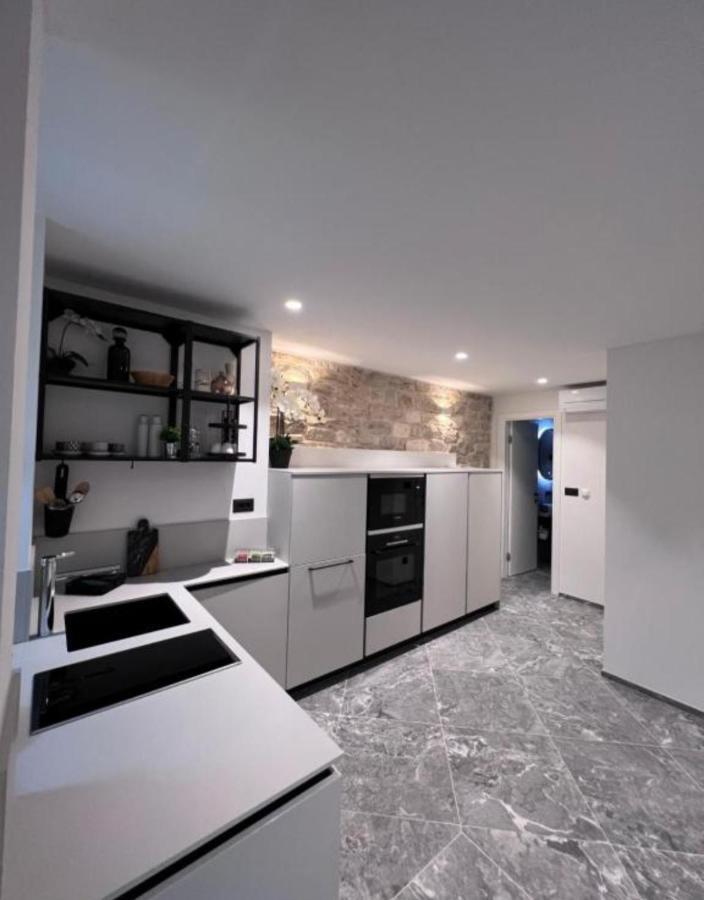 Stradun Palace - Old Town Apartment